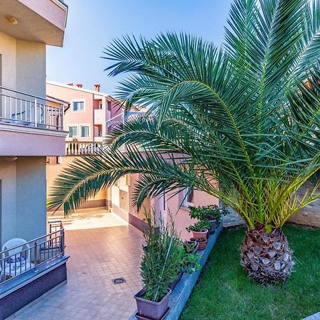 Istriensonne - Apartments Veruda Mit Grillterrasse Pula Zewnętrze zdjęcie