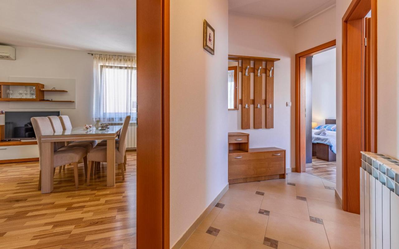 Istriensonne - Apartments Veruda Mit Grillterrasse Pula Zewnętrze zdjęcie