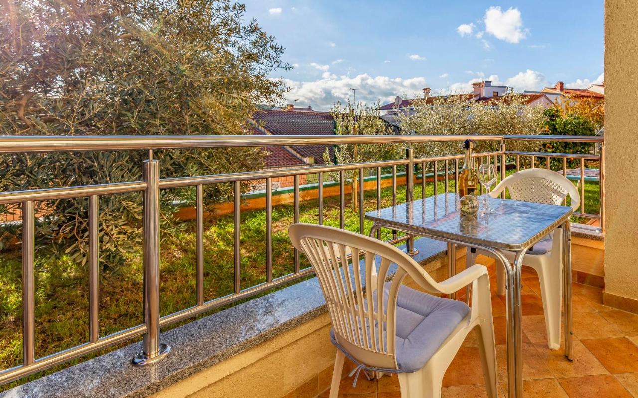 Istriensonne - Apartments Veruda Mit Grillterrasse Pula Zewnętrze zdjęcie