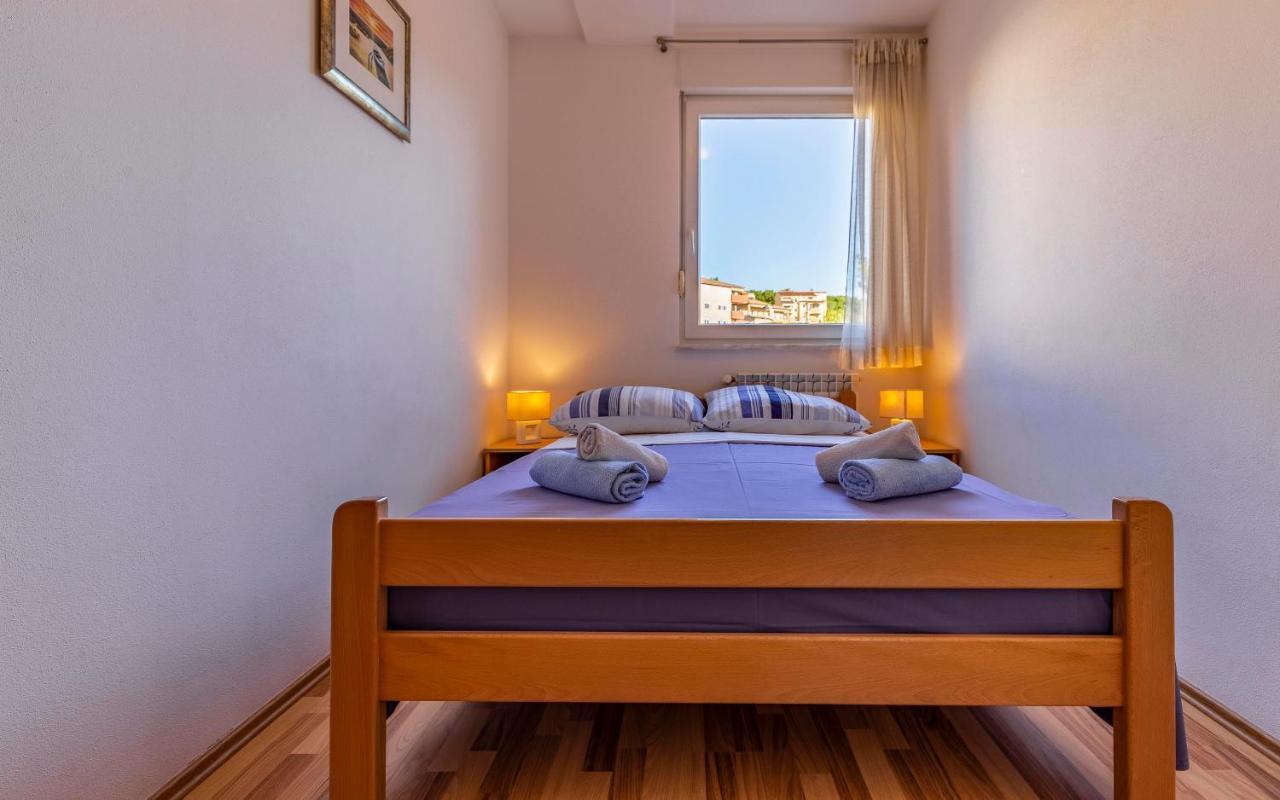 Istriensonne - Apartments Veruda Mit Grillterrasse Pula Zewnętrze zdjęcie