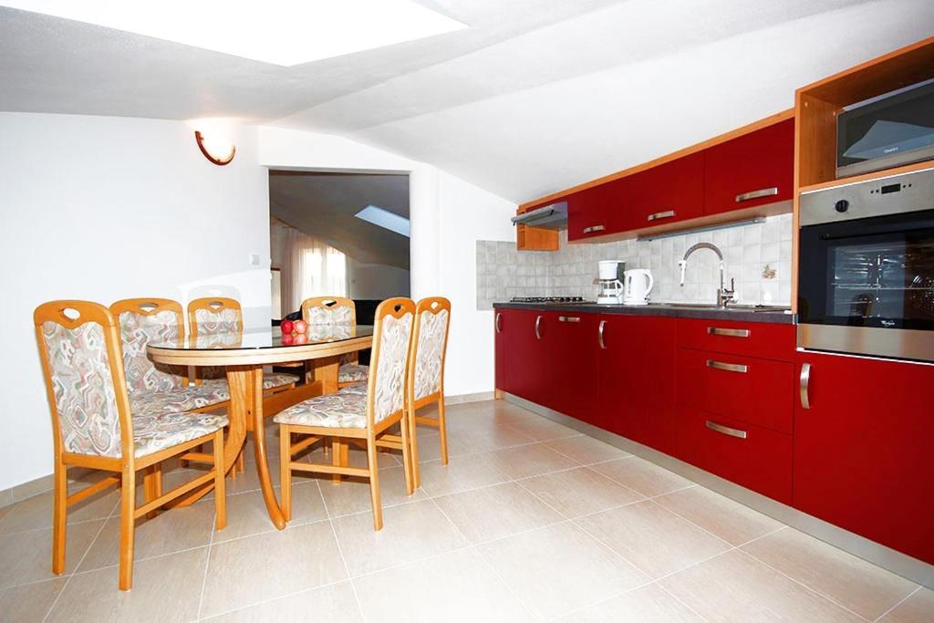 Istriensonne - Apartments Veruda Mit Grillterrasse Pula Zewnętrze zdjęcie